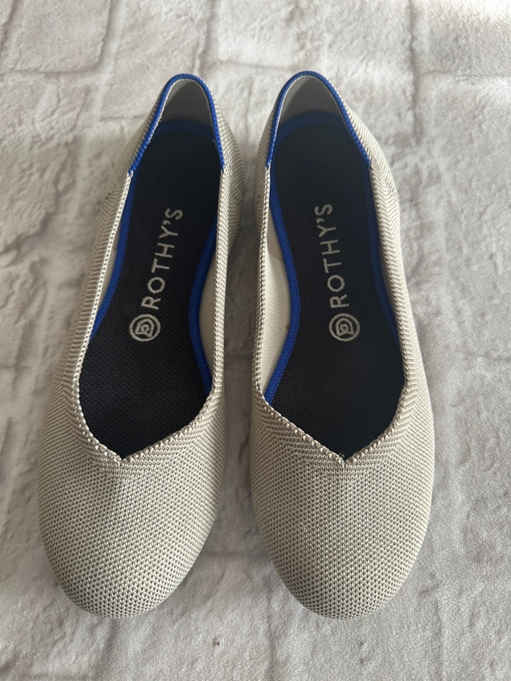 Rothy's Women's Knit Ballet Flats in Light Gray with Blue Trim